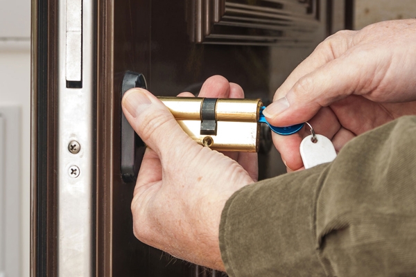 Kapı Göbek Değişimi